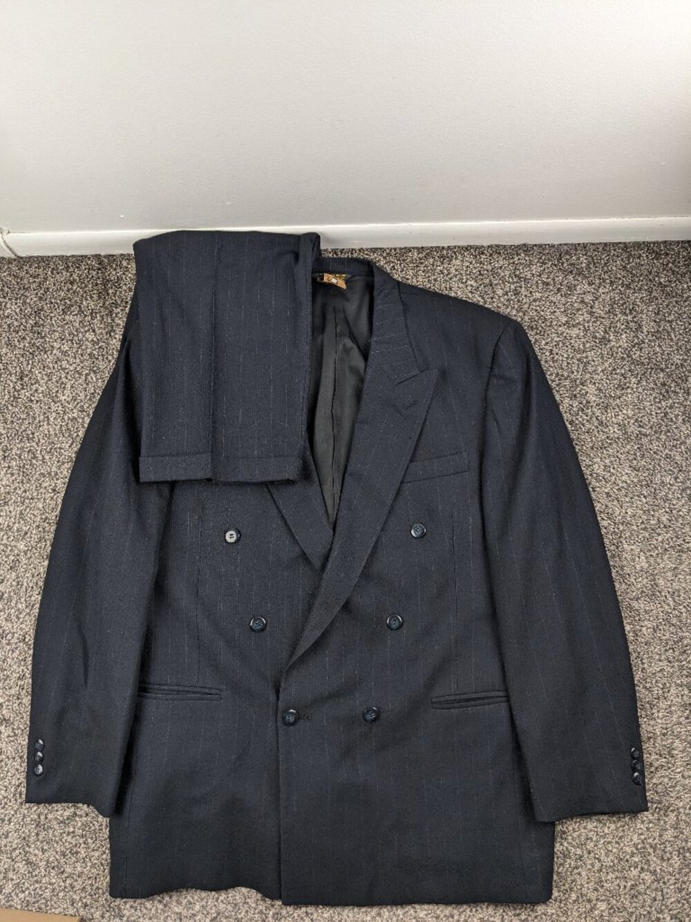 Vintage Courrages Homme 48L Suit Wool Double Breasted Pinstripe Herringbone 40W